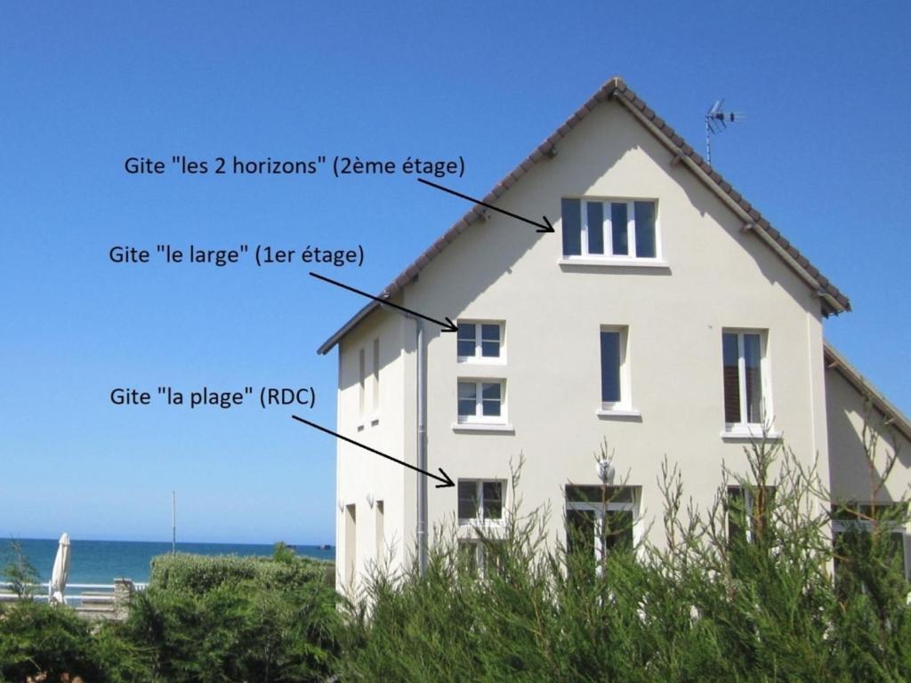 Gites "Plage" Ou "Pieds Dans L'Eau" En Front De Mer A Asnelles , 3Km D'Arromanches, 10Km De Bayeux Buitenkant foto